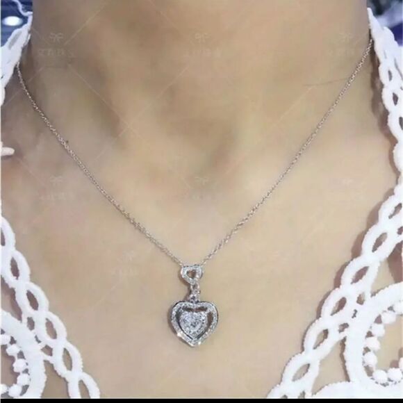 Stunning Diamond Heart Pendant Necklace - Picture 2 of 3